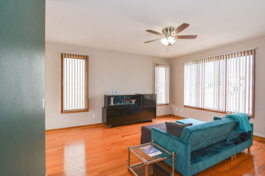 Bright living room with lots of natural light.